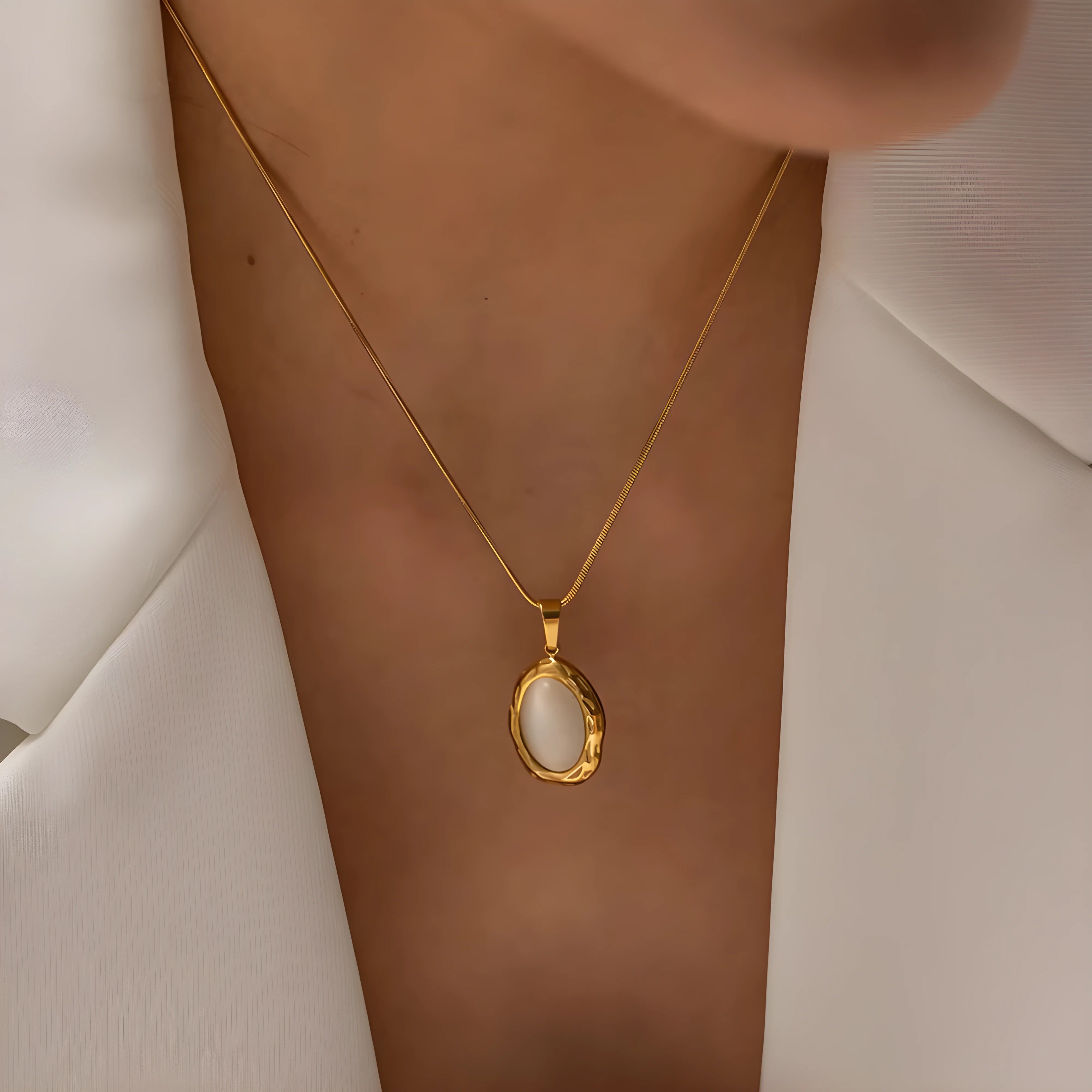 Hildegard™ | Perlen-Anhänger-Kette
